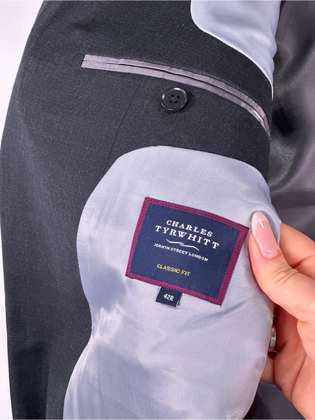 Charles Tyrwhitt Suit Jacket Classic Fit Super 110s Wool Charcoal Grey 42r — image 6 of 8